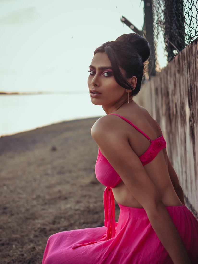 Fuchsia Cutout — Over The Shoulder