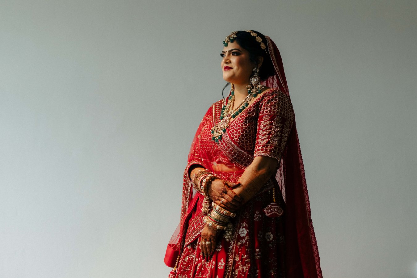 Red Bride — Gazing Away
